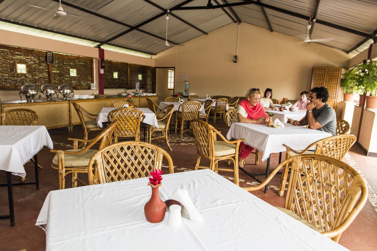 Shikara Beach Resort Cavelossim Exteriér fotografie